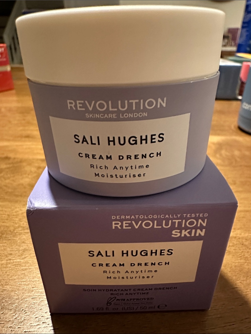 NIB REVOLUTION SALI HUGHES CREAM DRENCH MOISTURISER 1.69 fl Oz